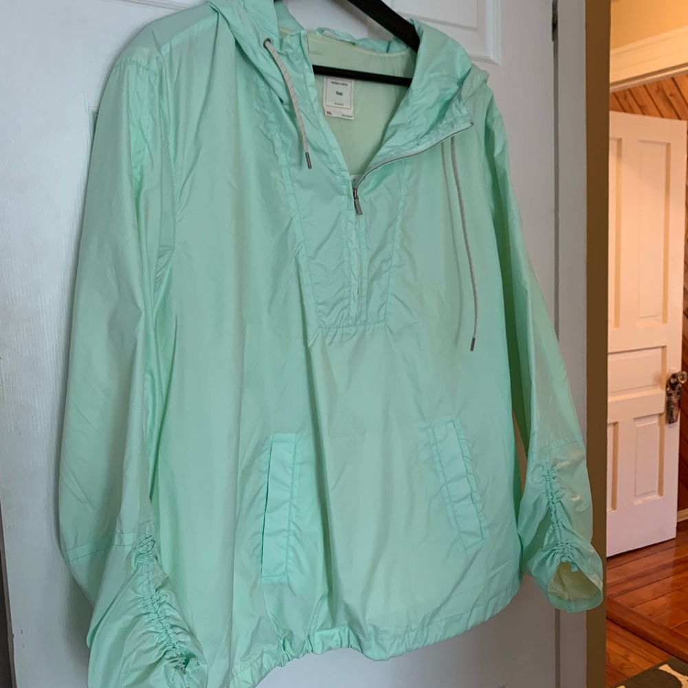 Mint Gap Athletic Pullover Jacket